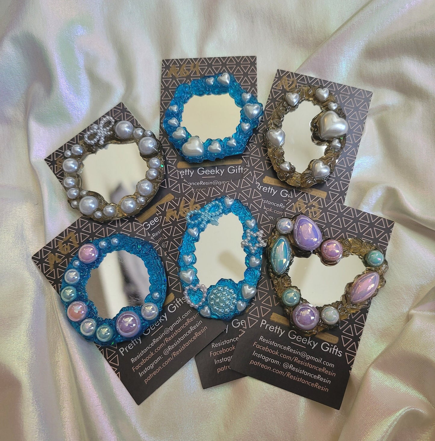 Deco Cream Mirror brooch pins: Blue/Black Glitter Gel Cream Pearls & Charms, Kawaii accessory lolitafashion Decora j-fashion cute Mermaid